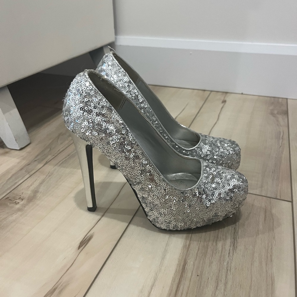 Sparkle platform heels